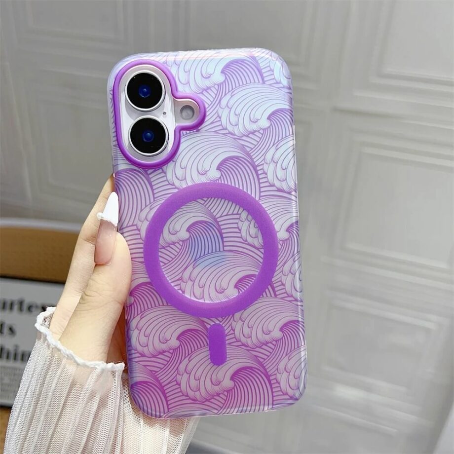 Purple MagSafe Wave Pattern iPhone 16 Case